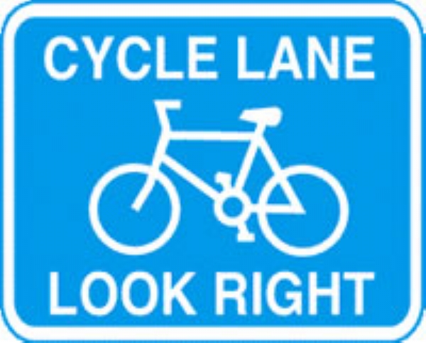 cycle lane right without channel 